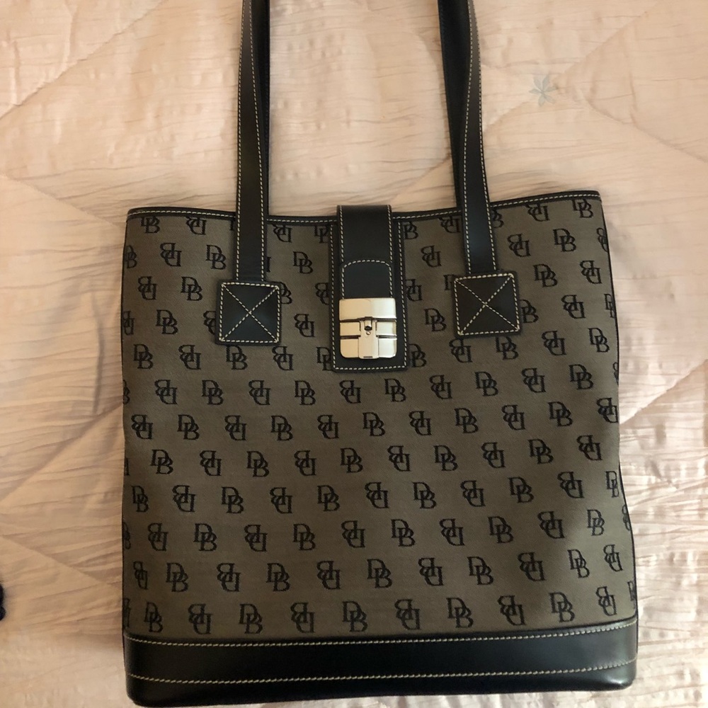 Vintage Black Dooney and Bourke Tote